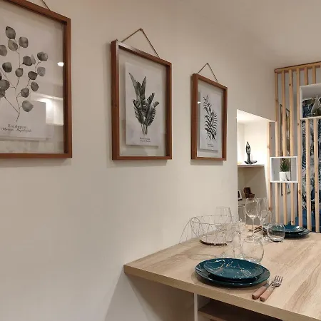 Vieille Equipe Sans Ascenseur Apartamento *